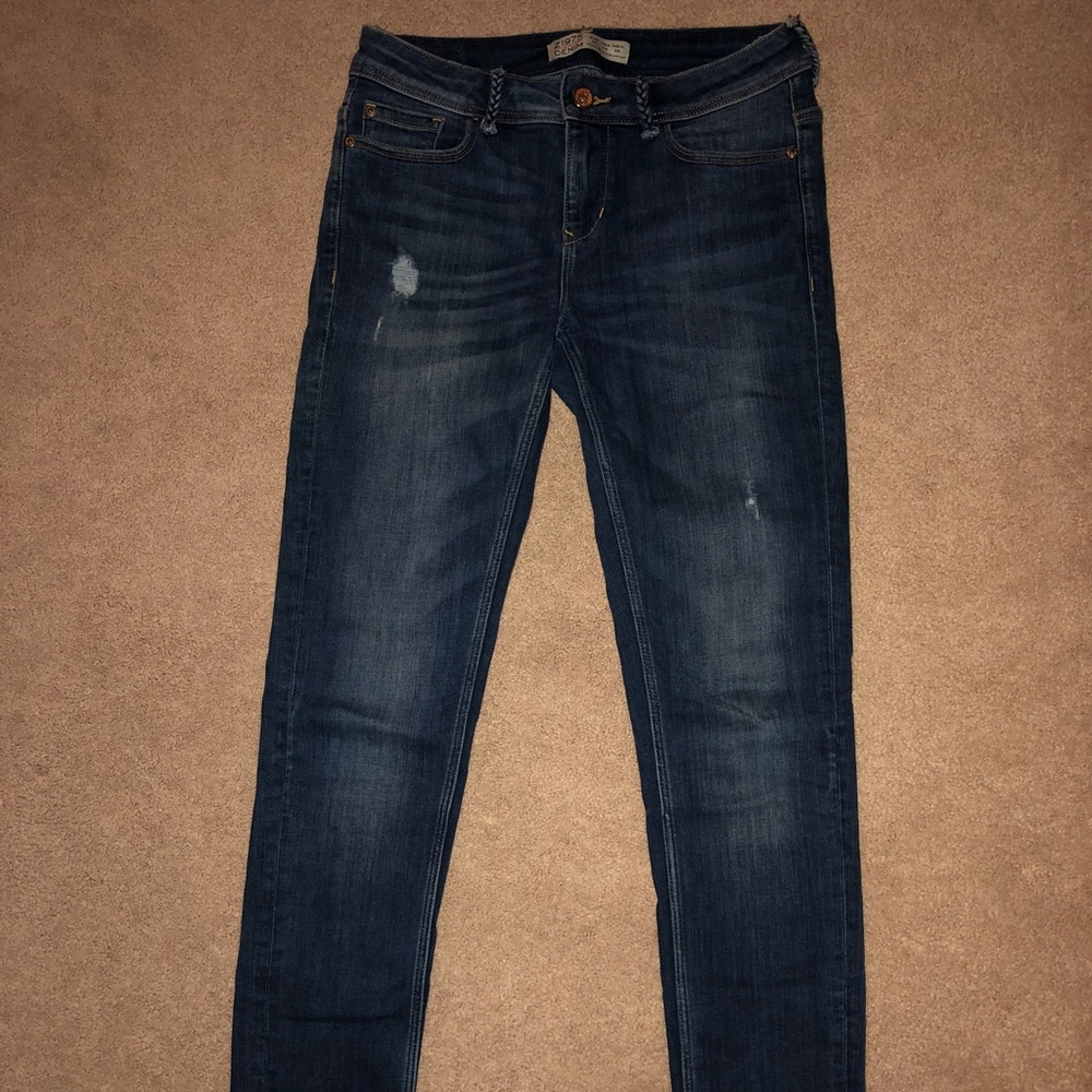 ZARA Skinny Jeans